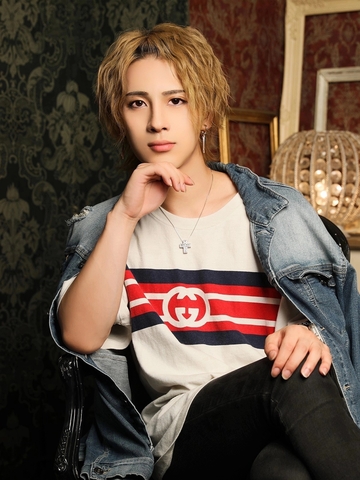 出張ホスト日向 陽太のパネル写真0