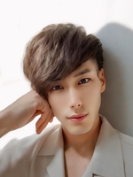 出張ホスト水篠 旬